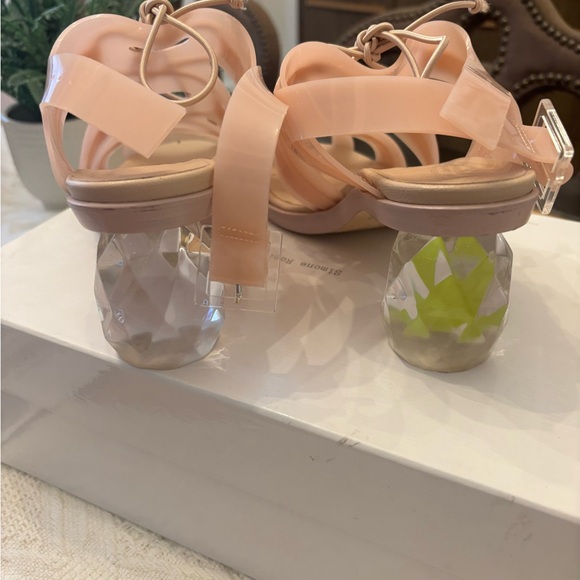 Simone Rocha Pink Sandals with Lace-Up Design and Clear Block Heel - Picture 3 of 9